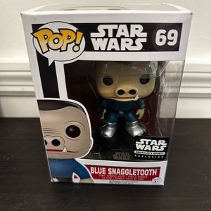 STAR WARS RECALLED EXTREMELY RARE Blue Snaggletooth Smuggler’s Bounty Funko Pop